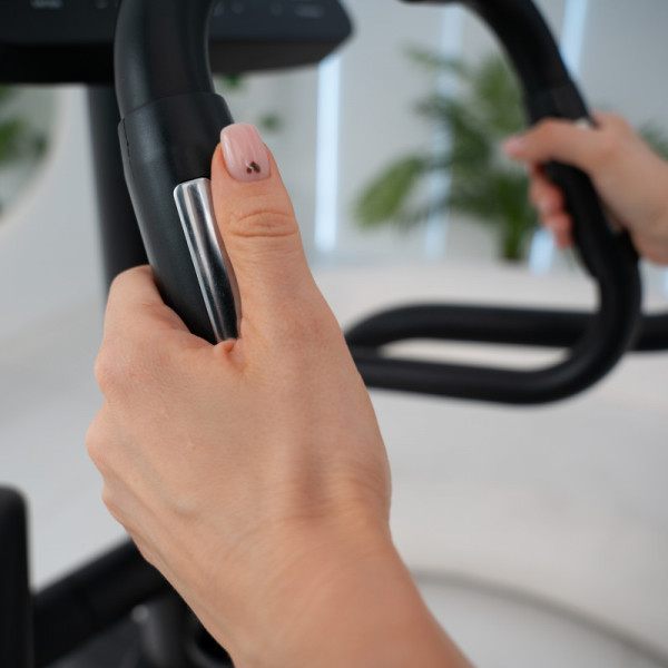 Эллиптический тренажер OXYGEN FITNESS PHANTOM M LCD